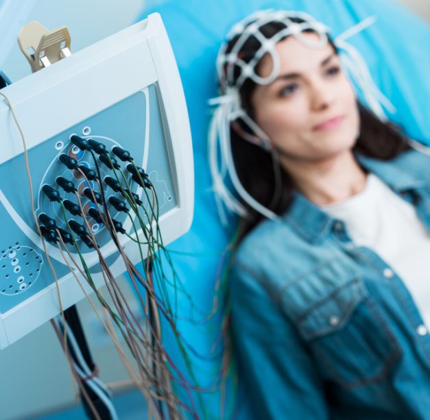 Brain Mapping vs. Traditional Neurological Exams: What’s the Difference?